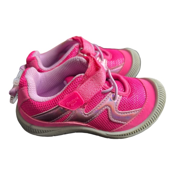 Oshkosh Girls Pink Sneakers with Velcro Closure NWOT Size 8 Toddler - Picture 2 of 5